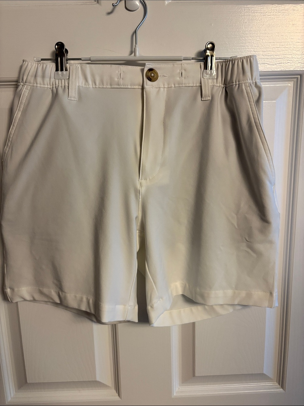 Men’sChubbie’s Classic Cream Bermuda Shorts with Button Waist, performance 6”.